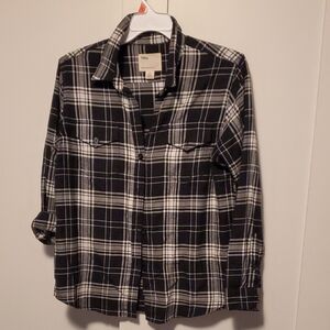Tilly's Womans Black and White Checkered Button Down, Flannel Shirt